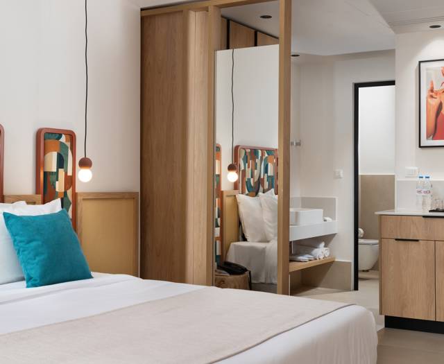 PRL Lifestyle Junior Suite Sea View 3 (1)