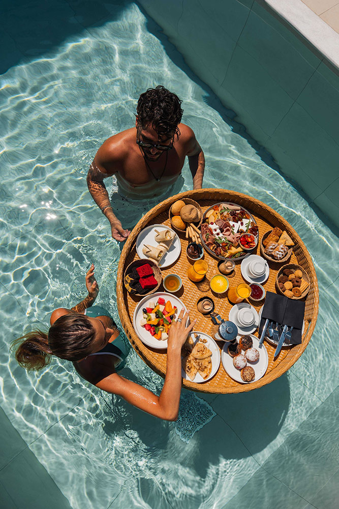 paralos-rodos-floating-breakfast-3.jpg