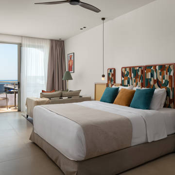 PRL Lifestyle Junior Suite Sea View 1 (1)